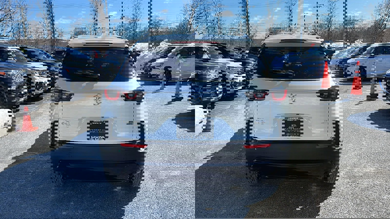 Certified 2025 MAZDA CX-50 AWD 2.5 Hybrid w/ Premium Pkg image 5