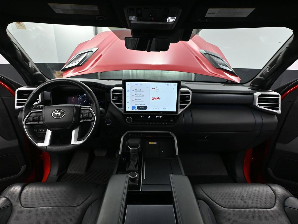 Used 2022 Toyota Tundra Platinum image 25