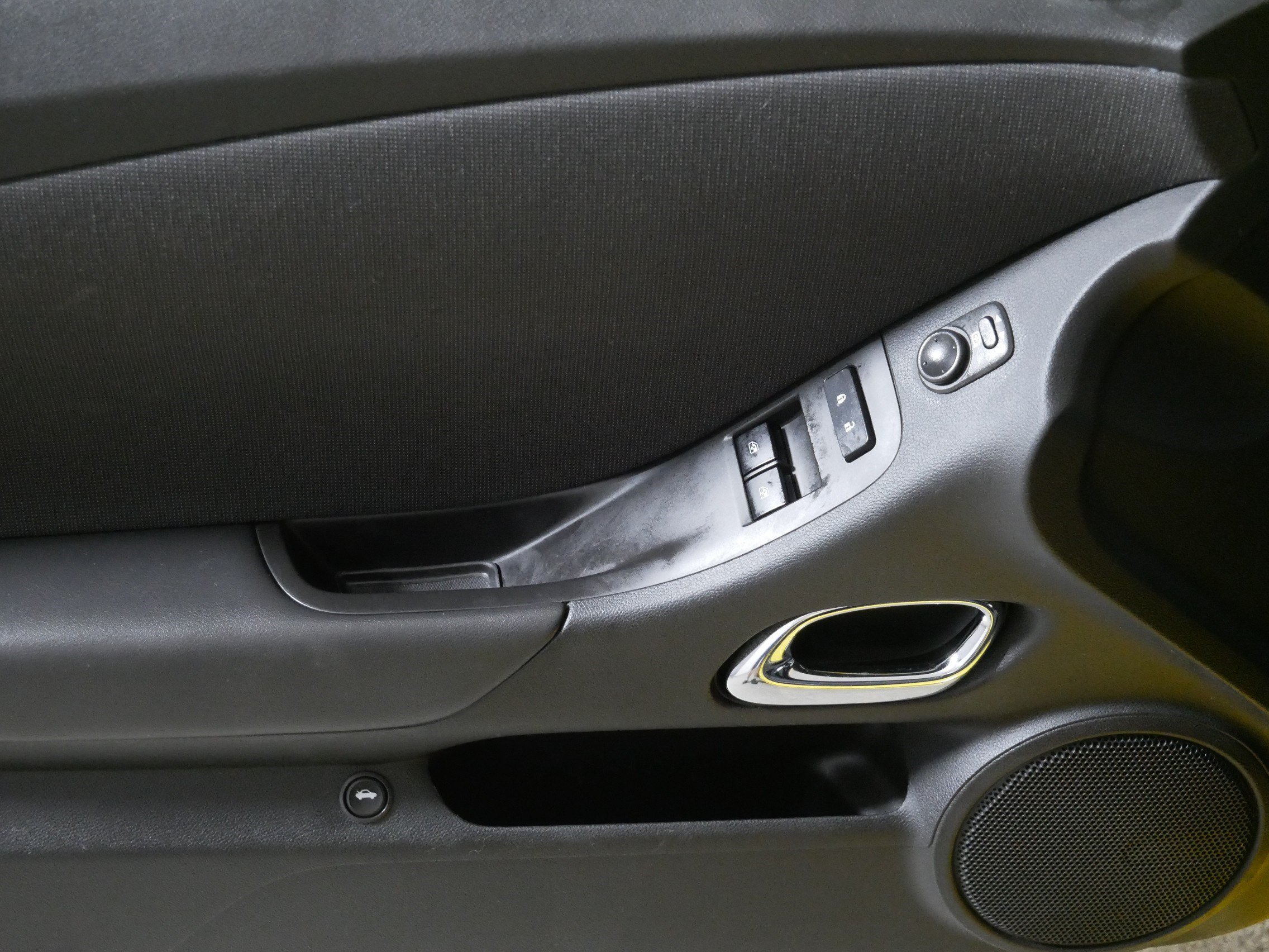 Used 2012 Chevrolet Camaro LT RWD image 19