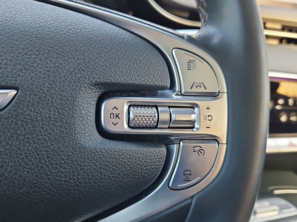 Used 2022 Genesis GV70 2.5T w/ Advanced Package image 27