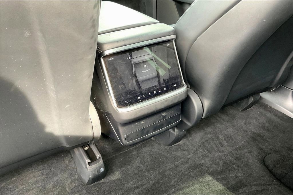 Used 2023 Tesla Model X Plaid image 10