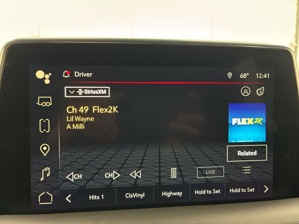 Used 2023 GMC Yukon AT4 image 35