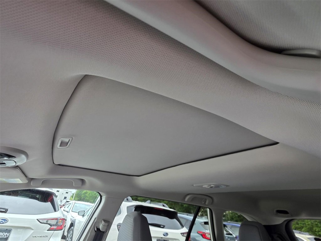 New 2025 Subaru Outback Premium image 9