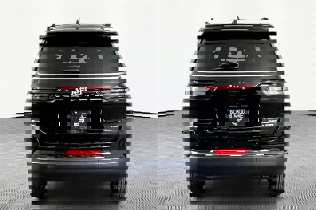 New 2025 Jeep Grand Cherokee L Laredo w/ Luxury Tech Group I image 5