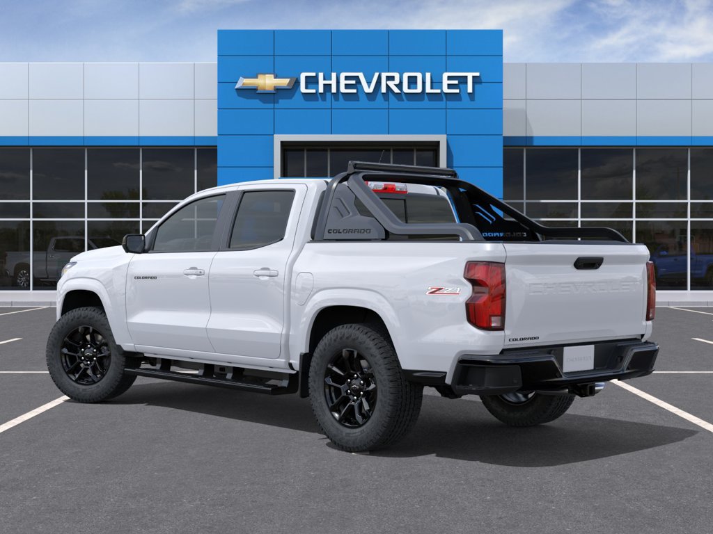 New 2026 Chevrolet Colorado Z71 w/ Midnight Edition AWD/4WD image 3