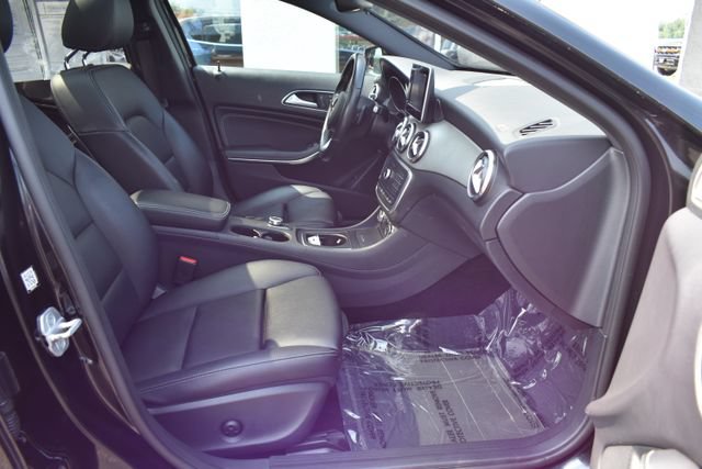 Used 2017 Mercedes-Benz GLA 250 4MATIC image 45