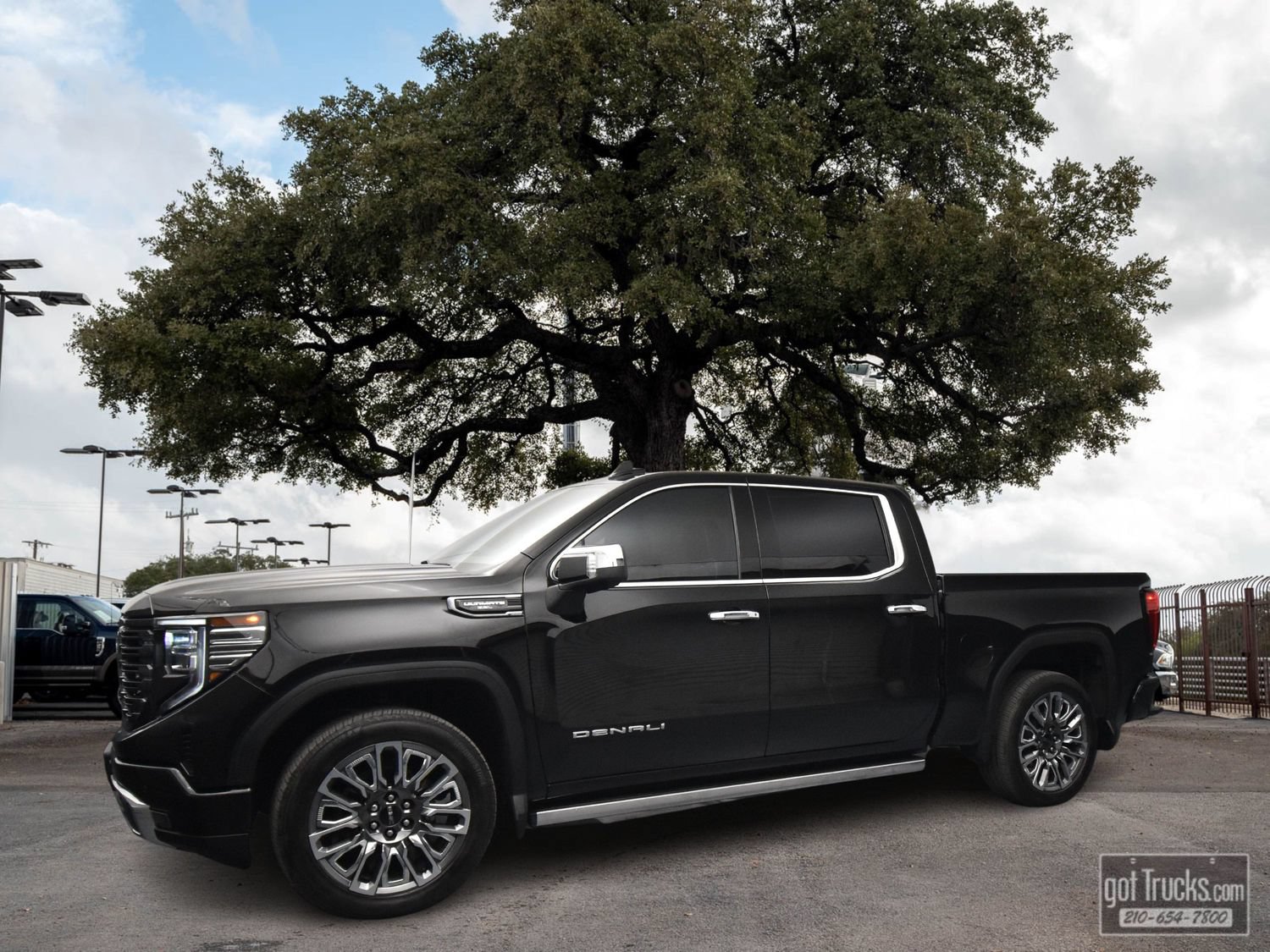 Used 2024 GMC Sierra 1500 Denali Ultimate AWD/4WD video 1
