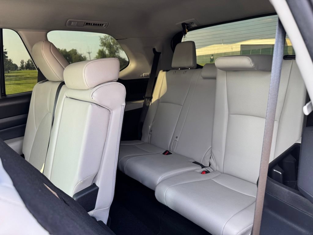 Used 2024 Toyota Grand Highlander FWD image 13