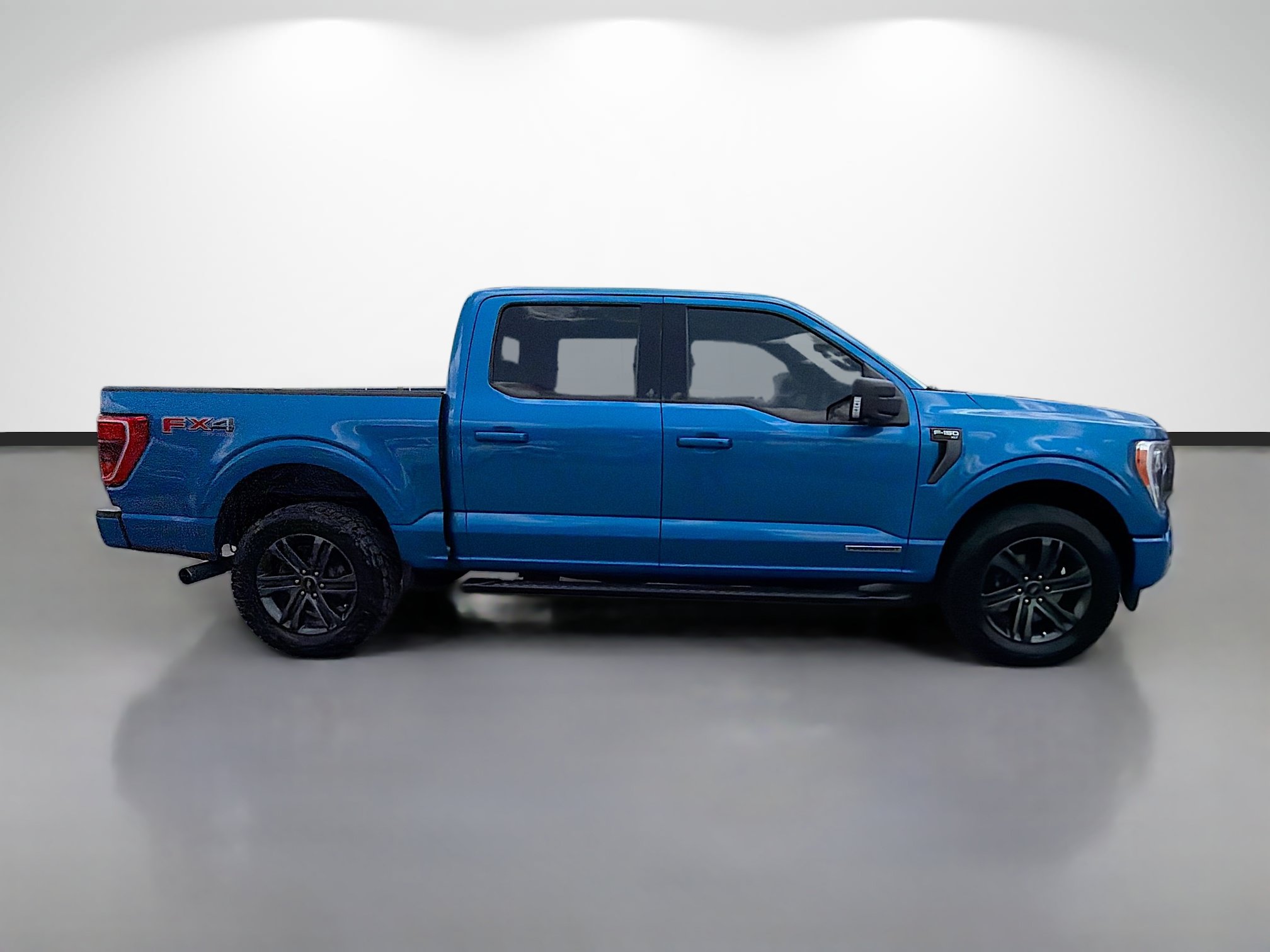 Used 2021 Ford F150 XLT w/ Equipment Group 302A High AWD/4WD image 2