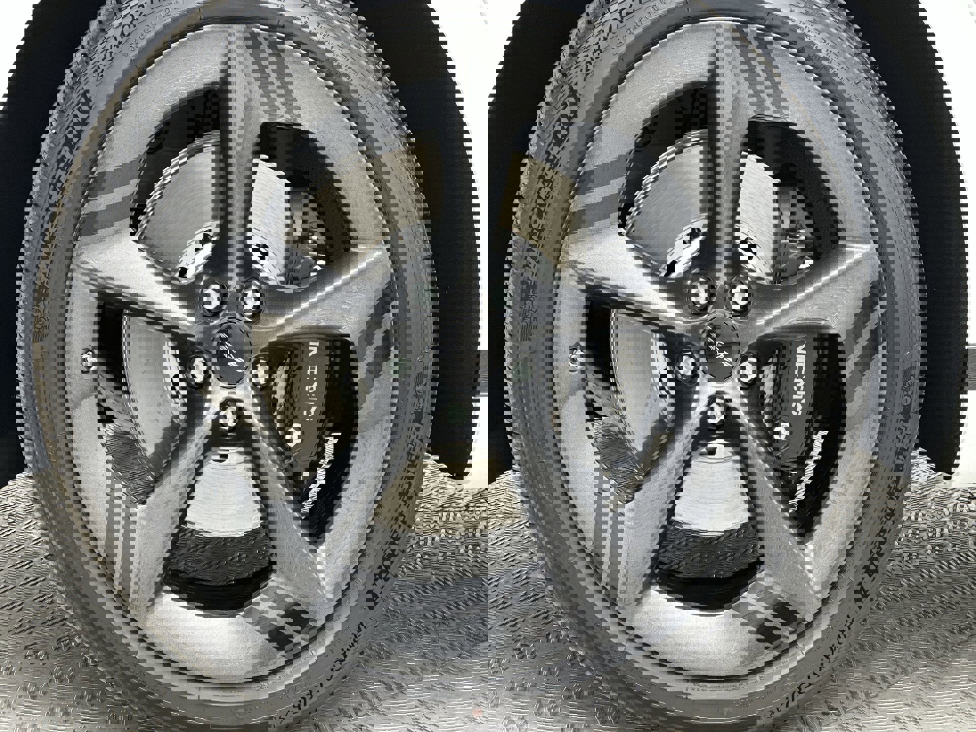 Certified 2026 Genesis GV70 3.5T Sport Prestige image 10