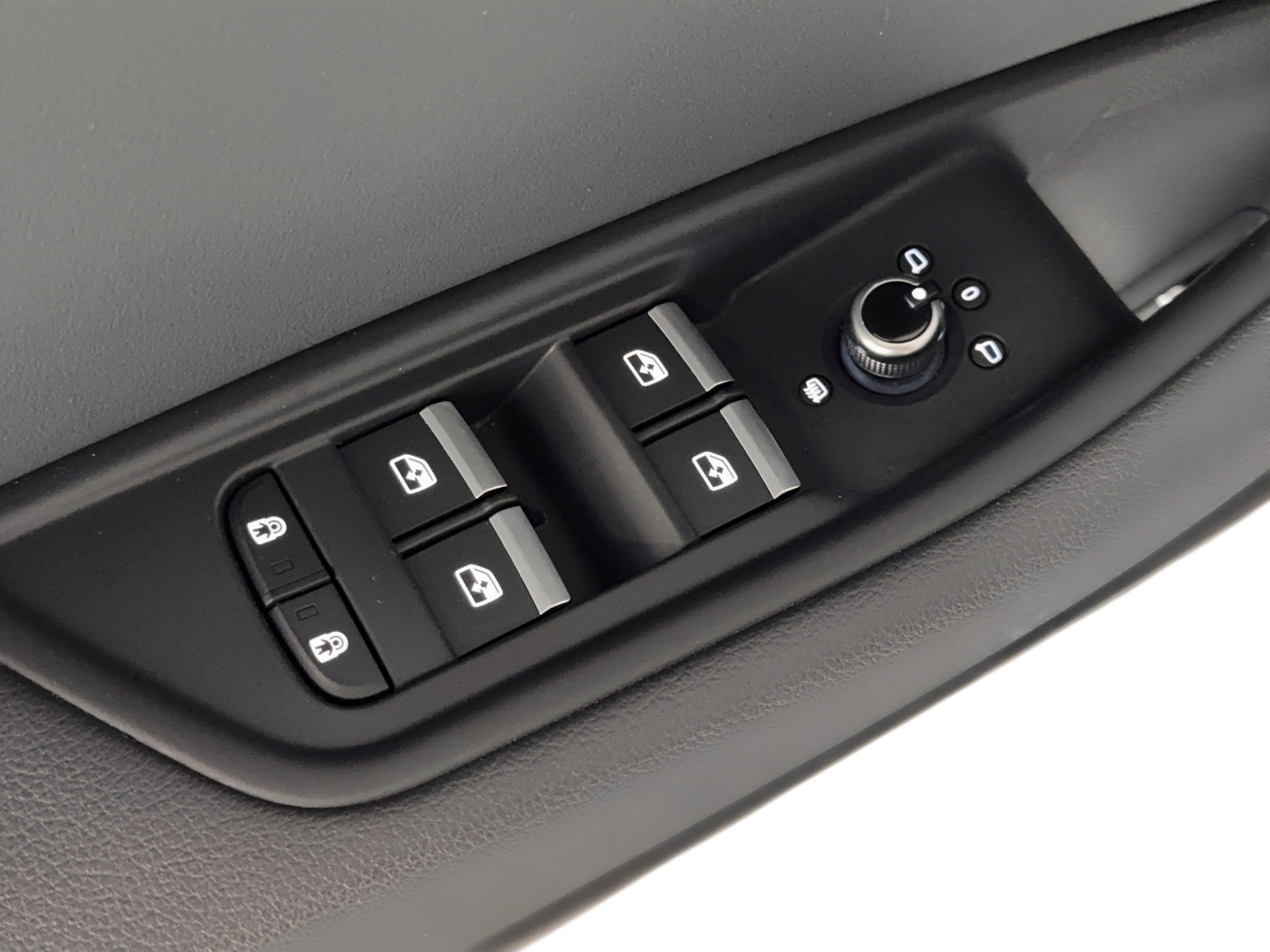 Used 2025 Audi A5 2.0T Premium Plus image 15