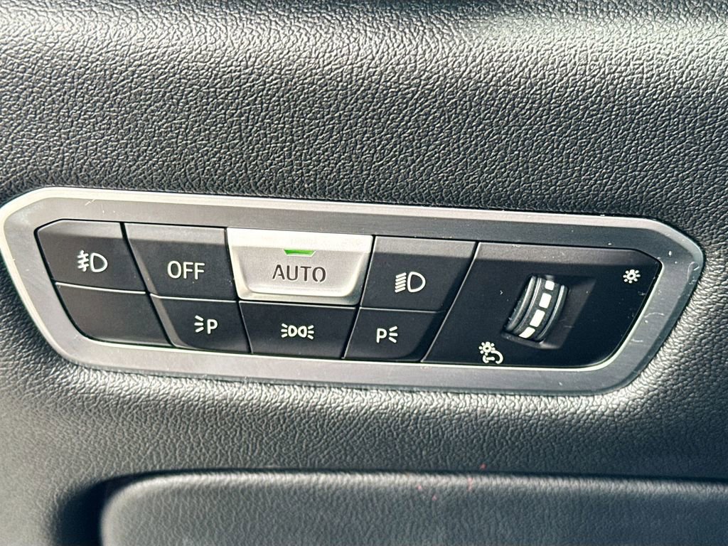 Used 2019 BMW X5 xDrive40i w/ Convenience Package image 11