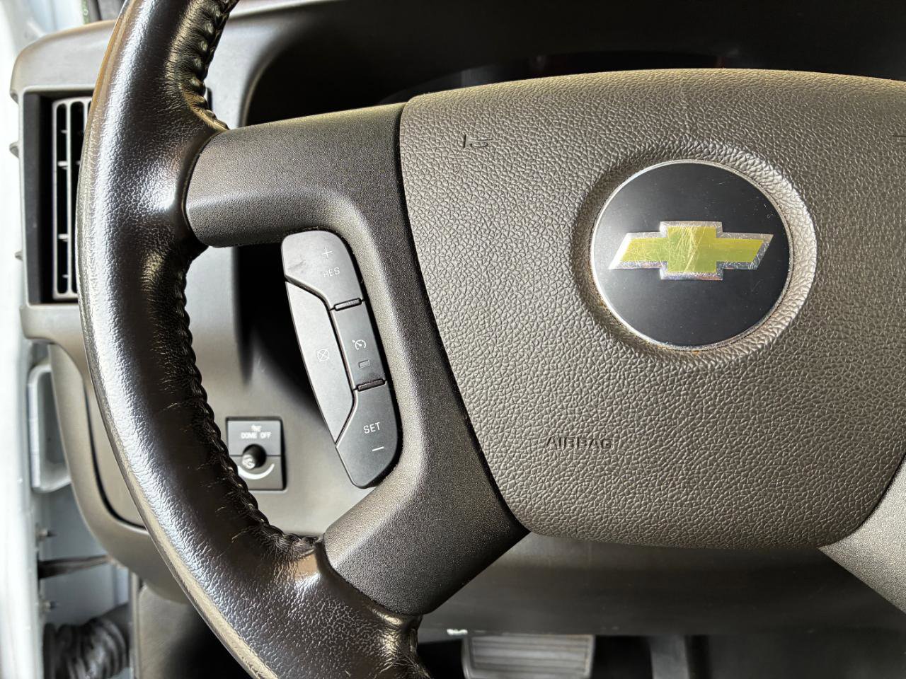 Used 2023 Chevrolet Express 2500 1500 Cargo w/ Driver Convenience Package image 23