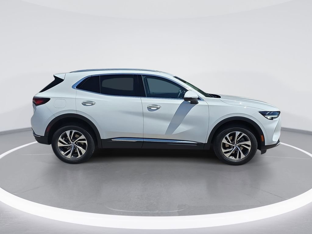 Used 2023 Buick Envision Essence AWD/4WD image 2