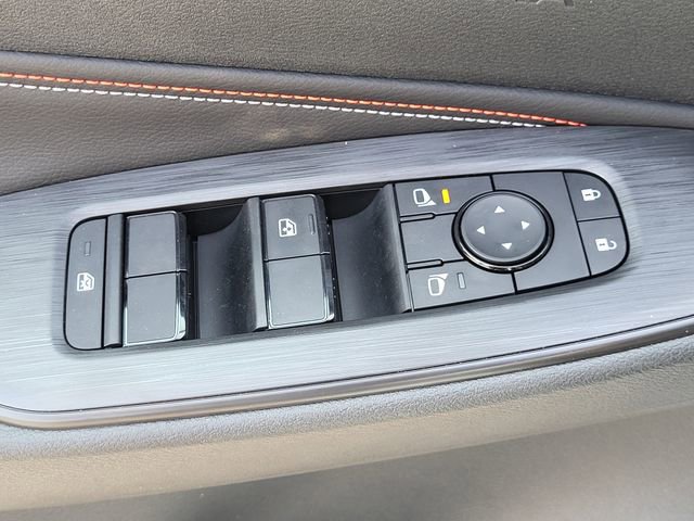 New 2026 Nissan Sentra SR FWD image 6