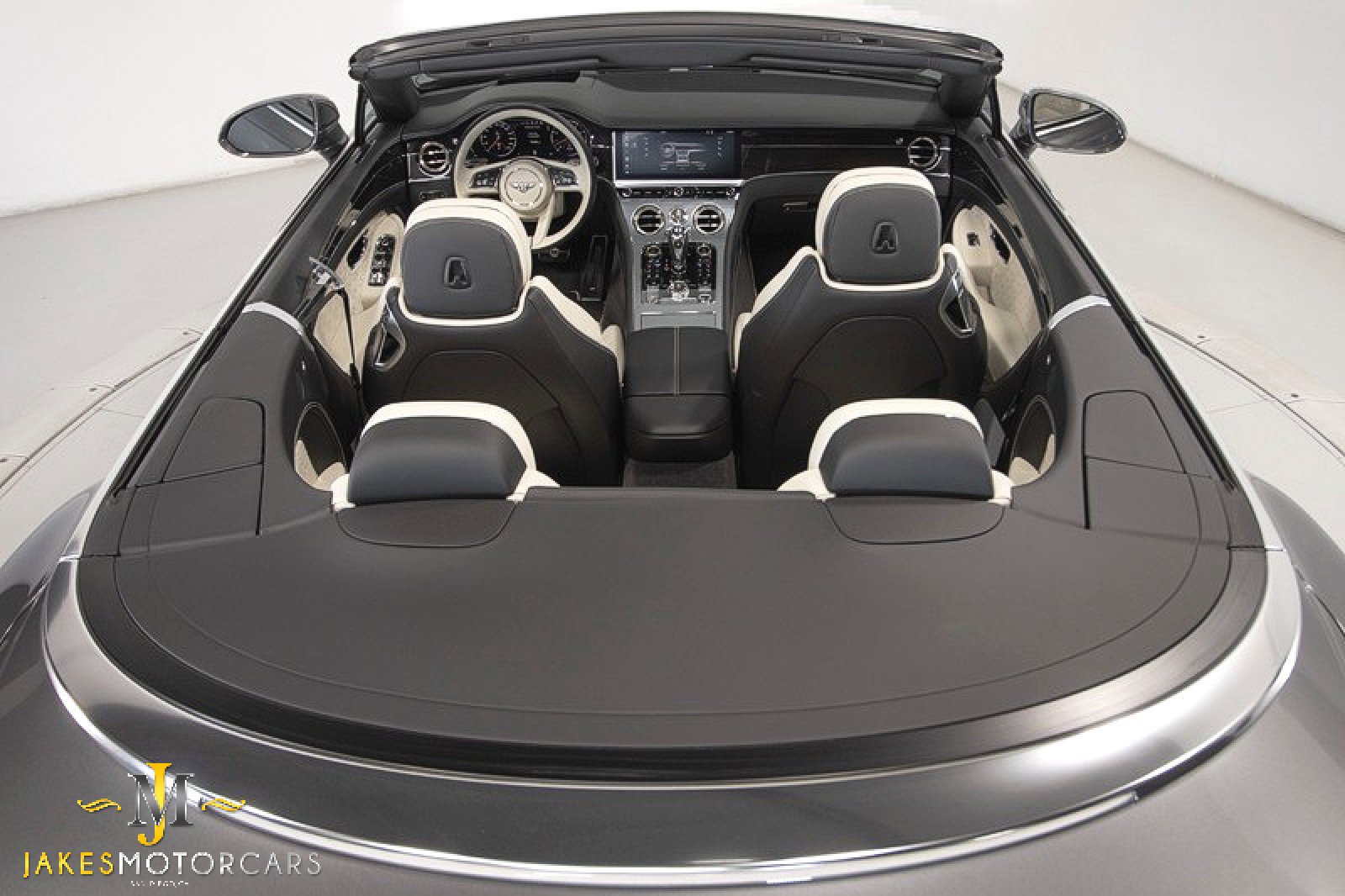 Used 2021 Bentley Continental GT image 10