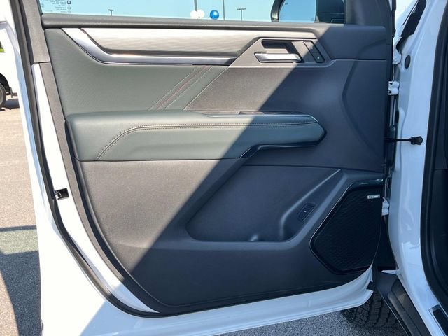 New 2026 GMC Acadia AT4 w/ Super Cruise Package AWD/4WD image 27