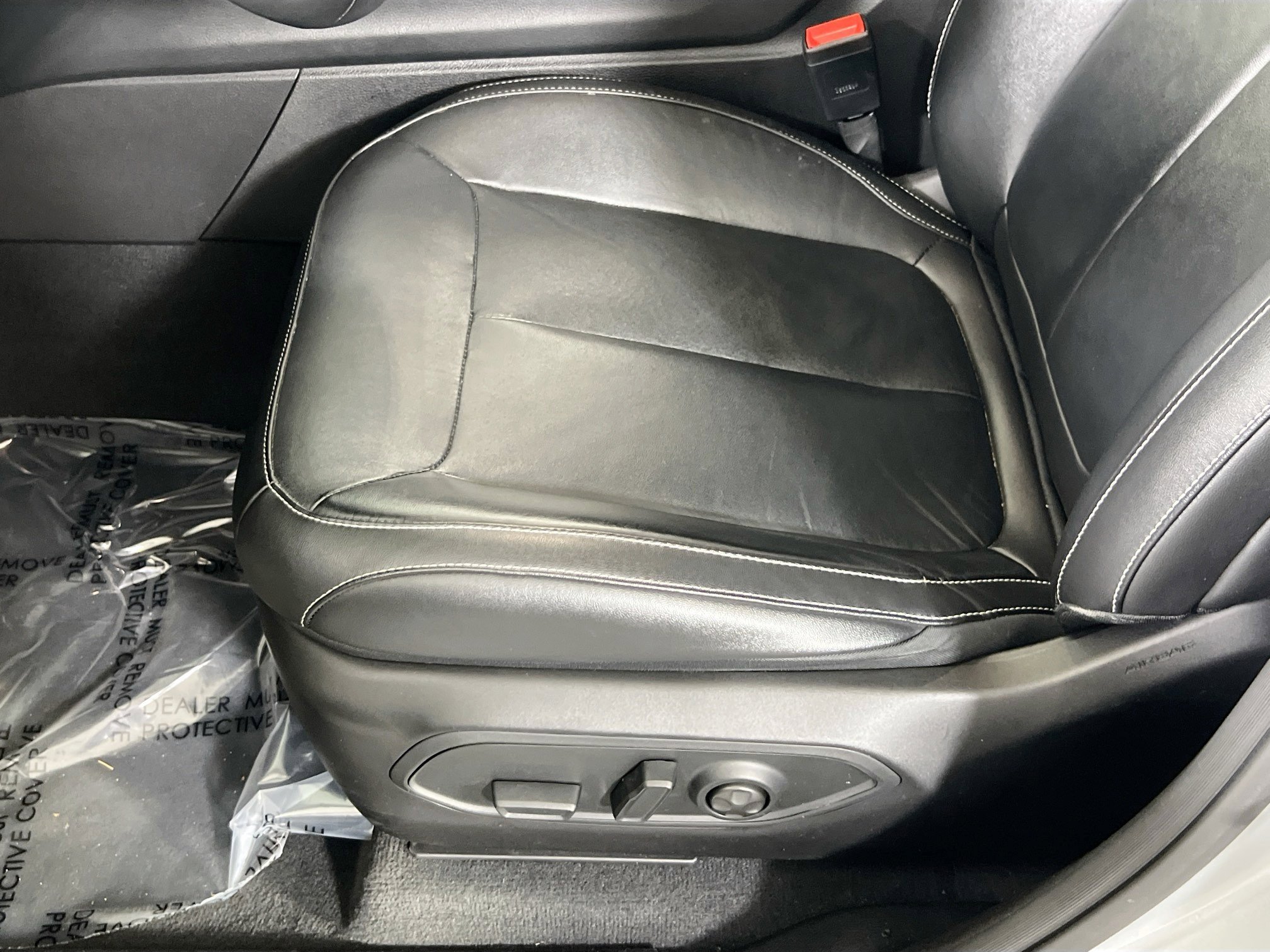 Used 2022 Jeep Grand Cherokee Limited image 19