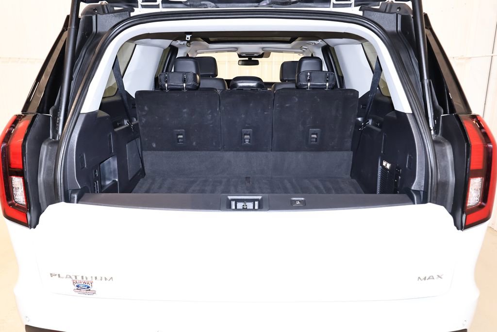 Certified 2025 Ford Expedition Max Platinum image 48