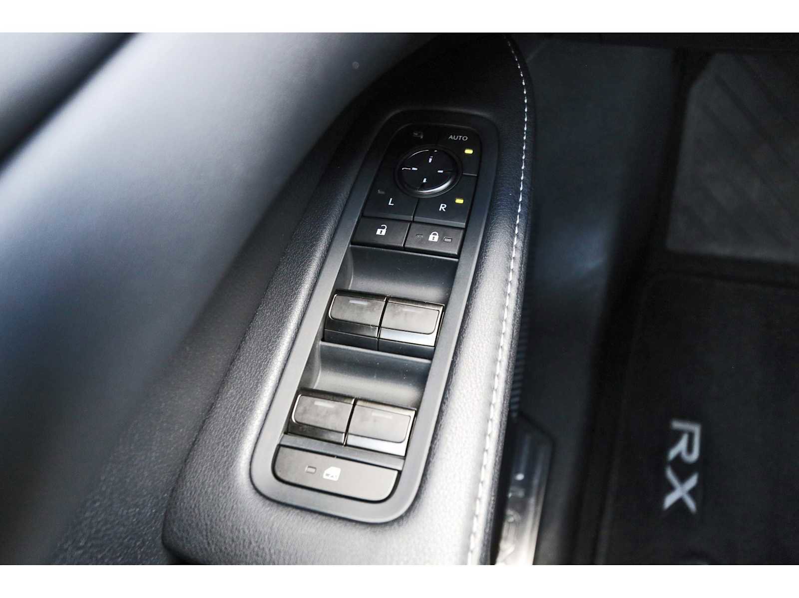 Used 2025 Lexus RX 350 Premium image 20