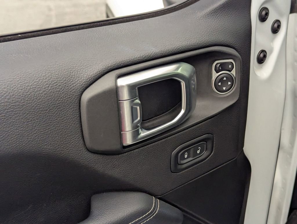 Certified 2023 Jeep Wrangler Sahara image 14