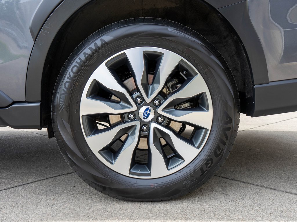 Used 2023 Subaru Outback Touring image 32