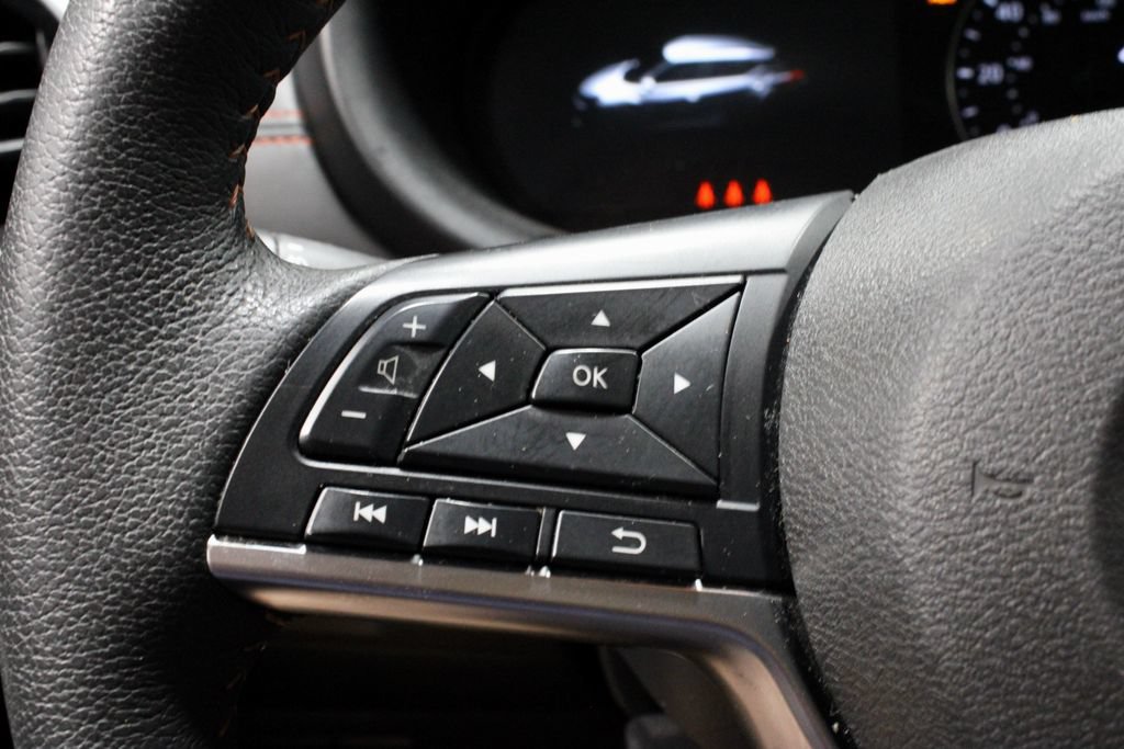 Certified 2023 Nissan Kicks SR w/ SR Premium Package FWD image 26