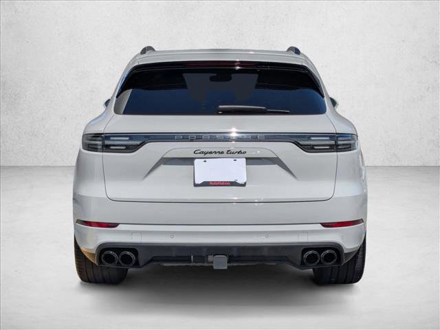 Used 2022 Porsche Cayenne Turbo image 7