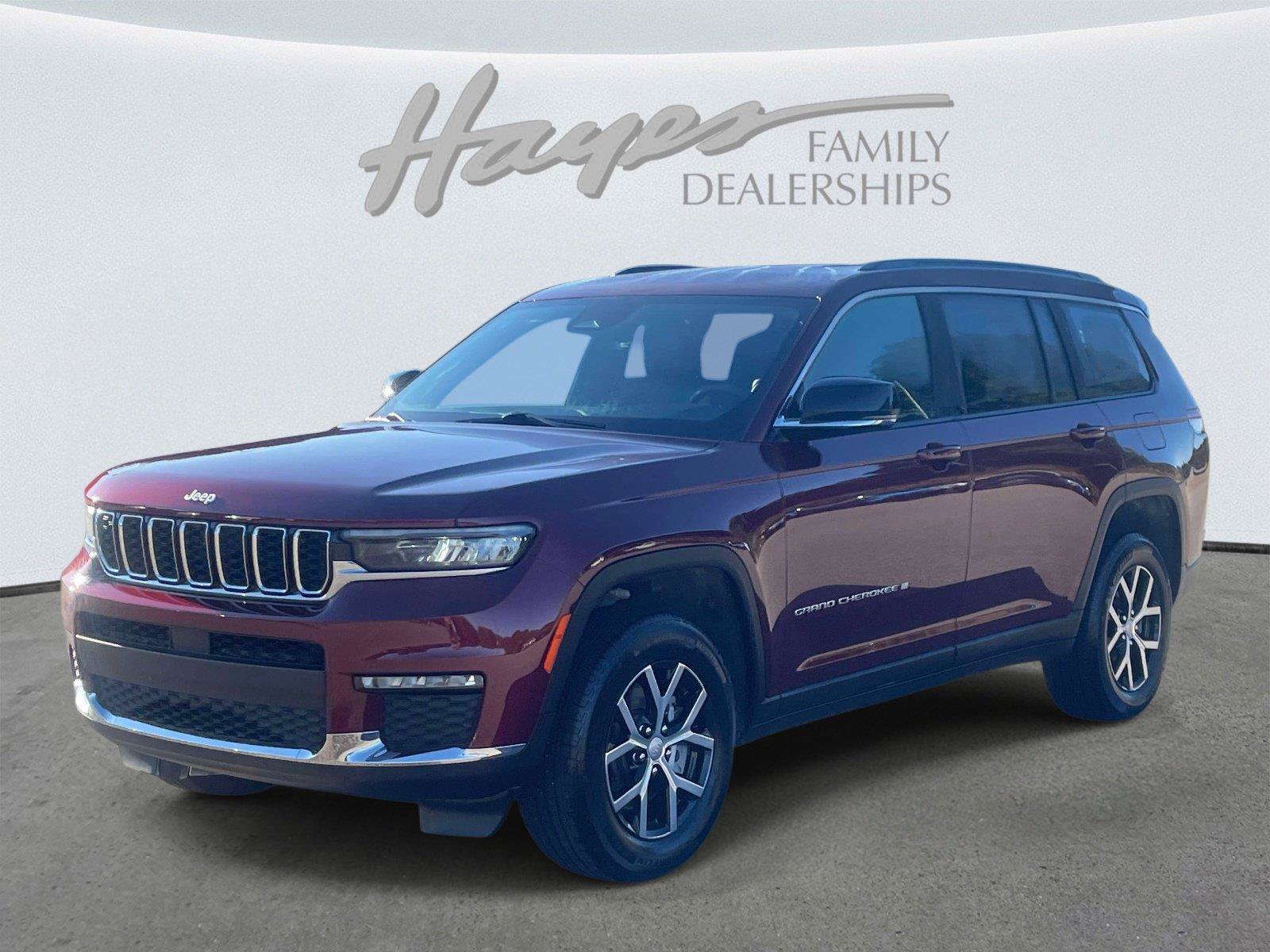 Used 2025 Jeep Grand Cherokee L Limited AWD/4WD image 9