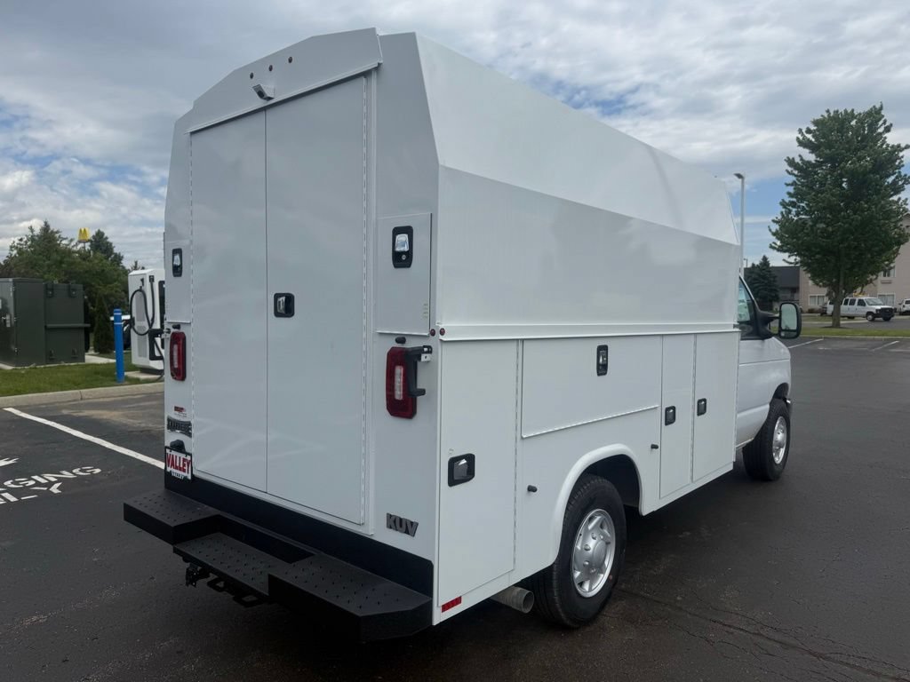 New 2026 Ford E-350 and Econoline 350 Super Duty w/ Power Equipment Group RWD image 3