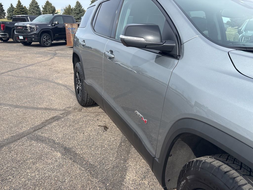 Used 2023 GMC Acadia AT4 w/ Technology Package image 19