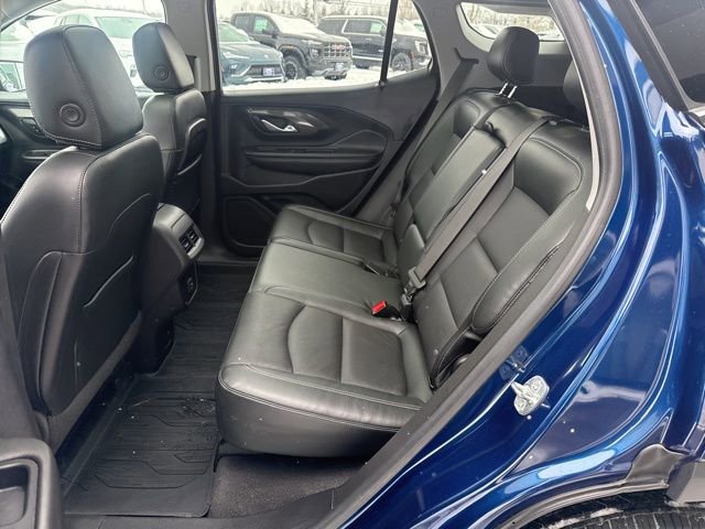 Certified 2022 GMC Terrain SLT w/ Infotainment Package II image 30