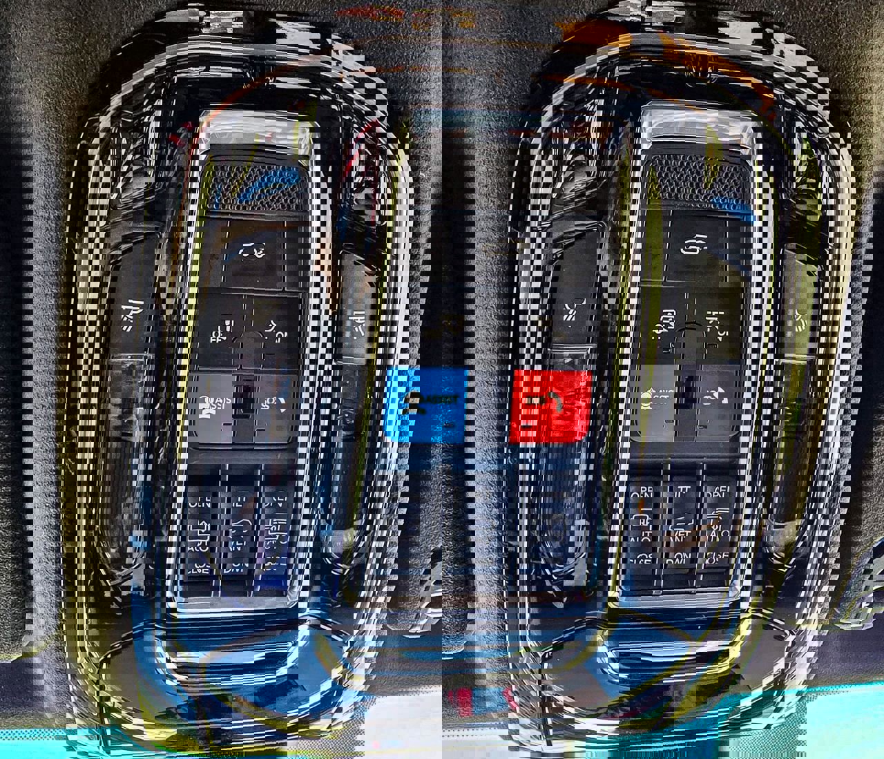 Used 2022 Jeep Grand Wagoneer Series III AWD/4WD image 31