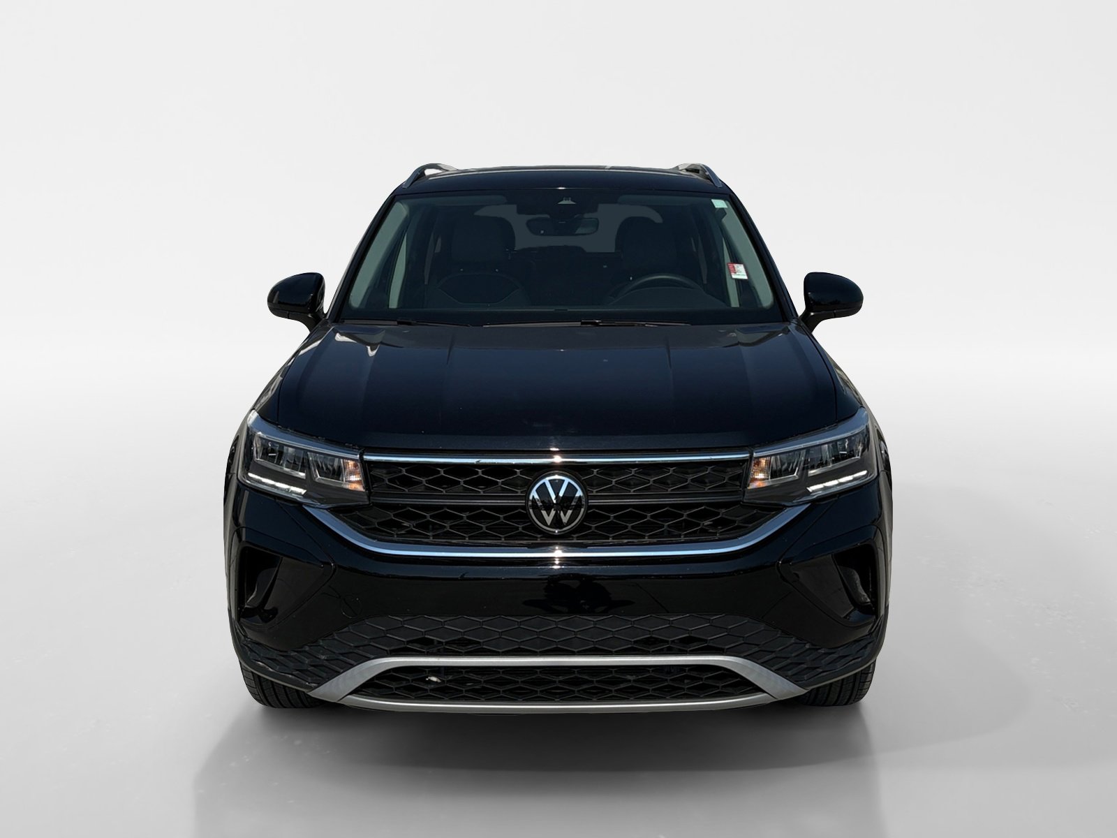 Used 2024 Volkswagen Taos SE image 18