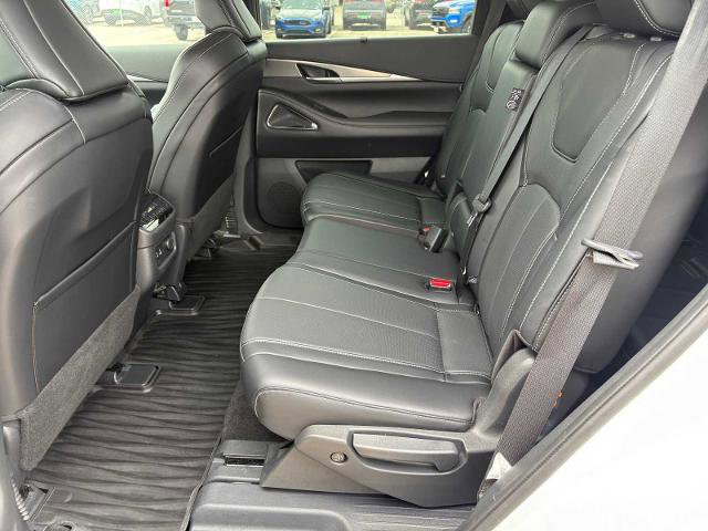 Certified 2024 INFINITI QX60 Luxe w/ Performance Audio Package FWD image 11