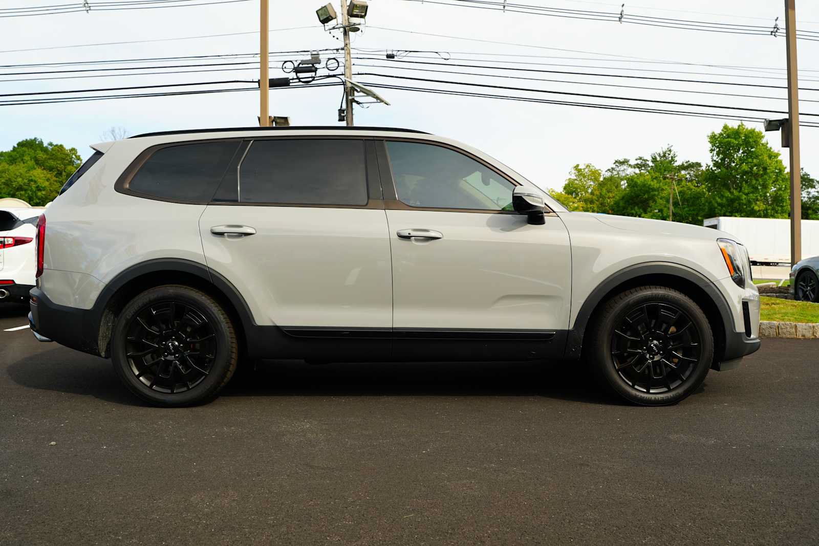 Used 2022 Kia Telluride SX w/ SX Prestige Package AWD/4WD image 8