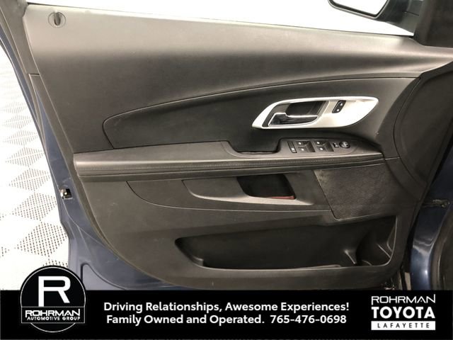 Used 2017 Chevrolet Equinox LT w/ Convenience Package FWD image 12