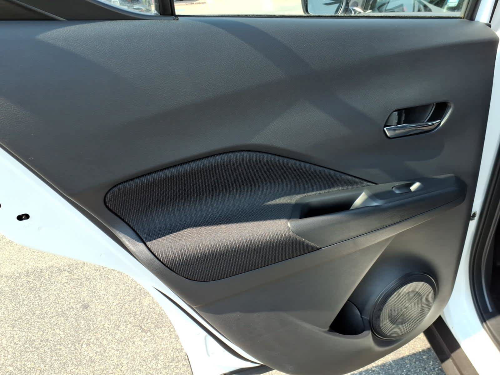 Certified 2024 Nissan Kicks SV FWD image 12