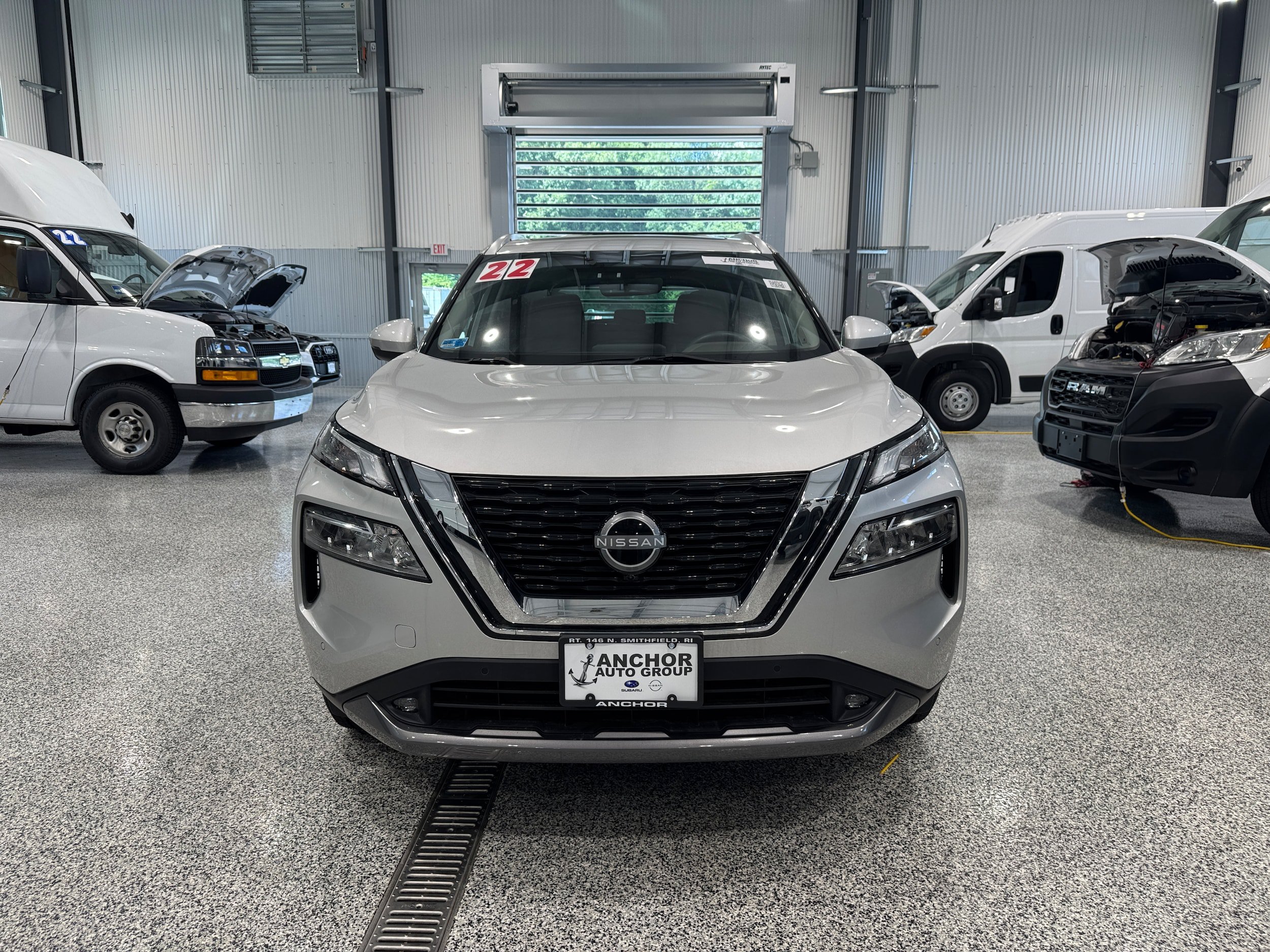 Used 2022 Nissan Rogue SL w/ SL Premium Package AWD/4WD image 2