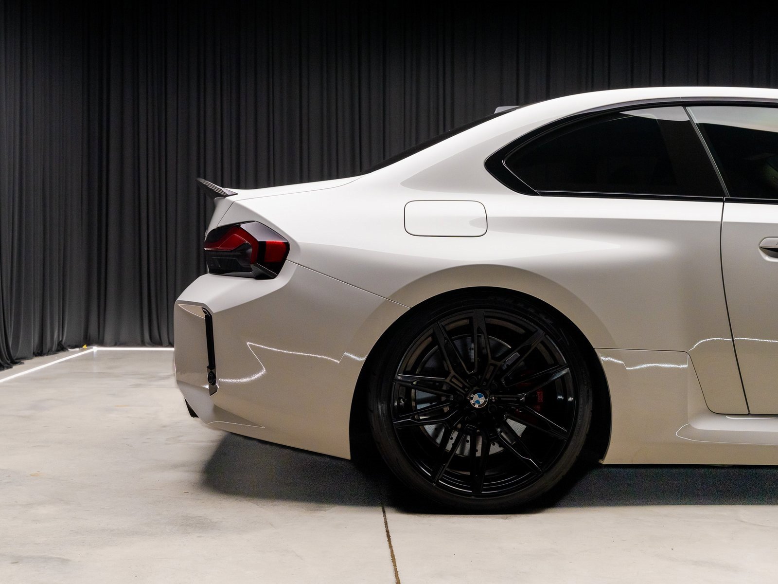 Used 2024 BMW M2 w/ Lighting Package image 29