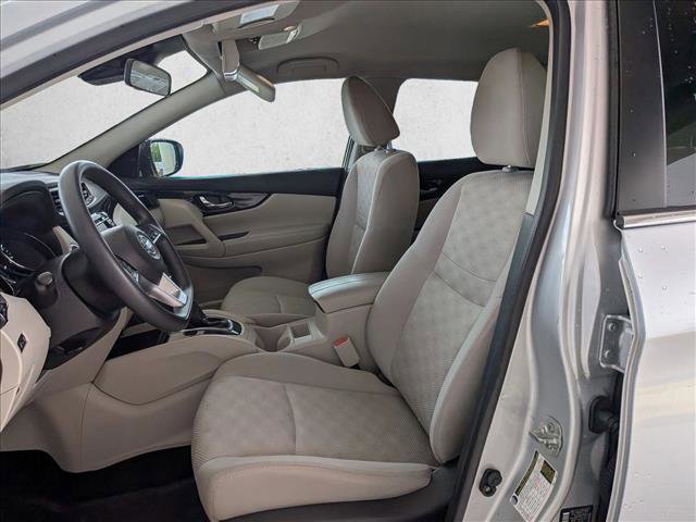 Used 2020 Nissan Rogue Sport SV image 15