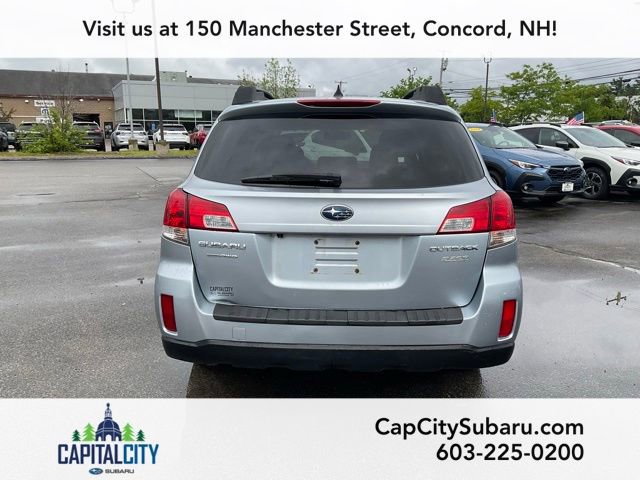 Used 2014 Subaru Outback 2.5i Limited AWD/4WD image 5