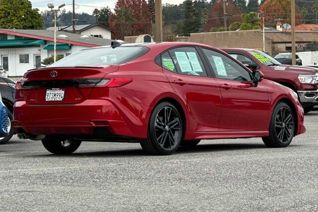 Used 2025 Toyota Camry XSE image 4