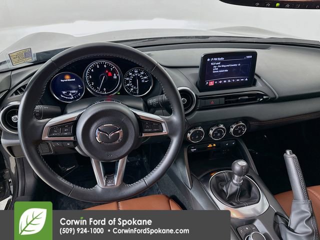 Used 2022 MAZDA MX-5 Miata RF Grand Touring w/ Weather Package RWD image 19