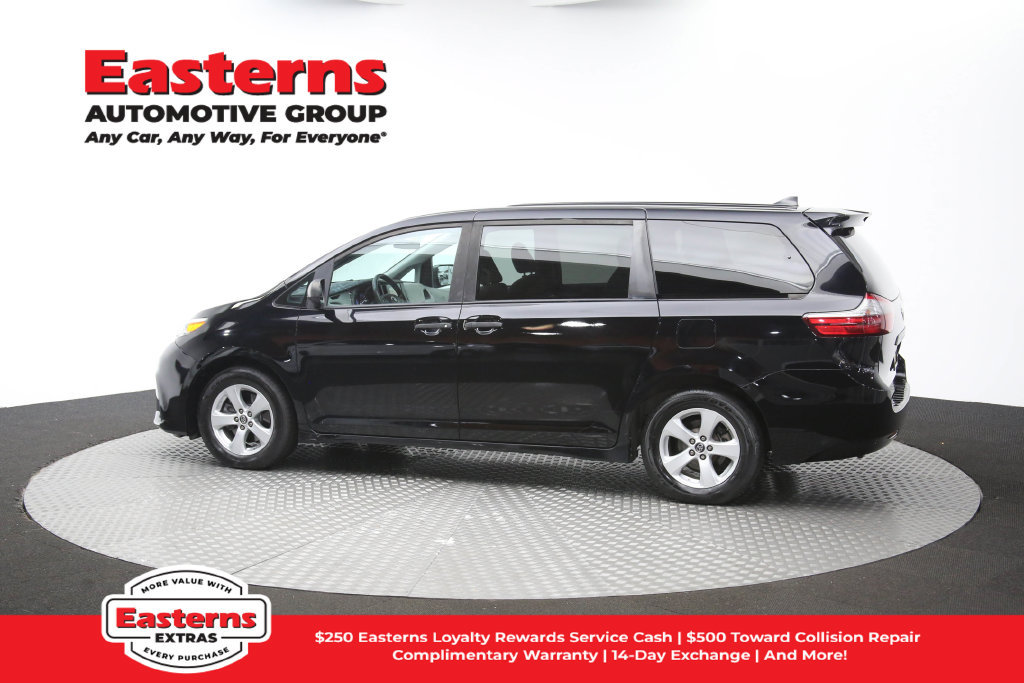 Used 2020 Toyota Sienna L FWD image 62