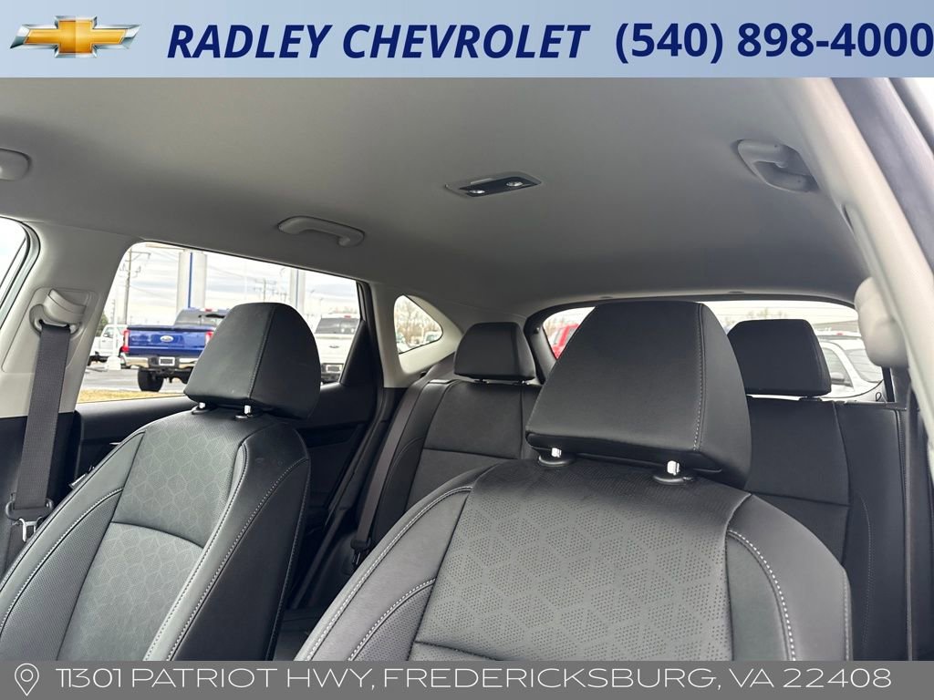 Used 2025 Kia Seltos EX image 2