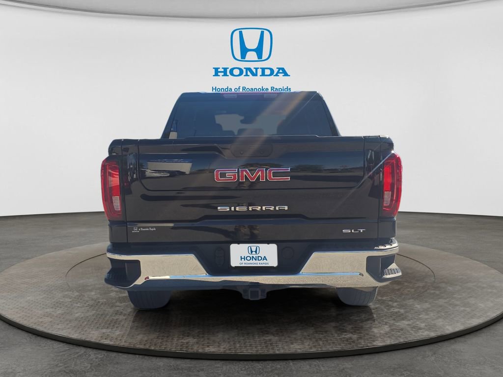 Used 2025 GMC Sierra 1500 SLT AWD/4WD image 4