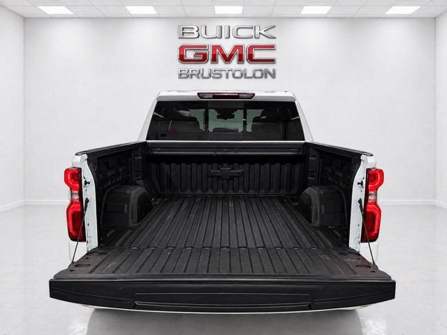Used 2024 Chevrolet Silverado 1500 RST AWD/4WD image 10
