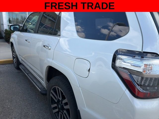 Used 2017 Toyota 4Runner Limited AWD/4WD image 6