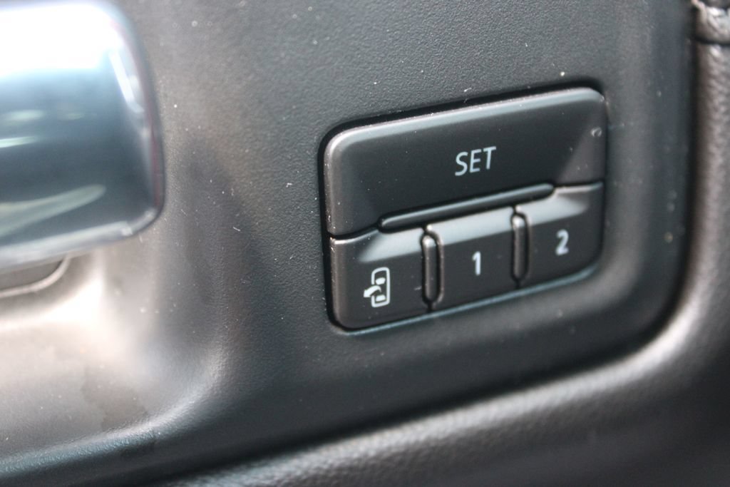Used 2020 GMC Sierra 1500 SLT w/ SLT Premium Plus Package AWD/4WD image 49